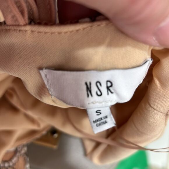 NSR floral Lace Midi Dress with Corset back and side slit size small NWT - Picture 14 of 16